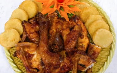 THỰC ĐƠN TIỆC SỐ 06, GIÁ: 2.040.000 VNĐ / BÀN